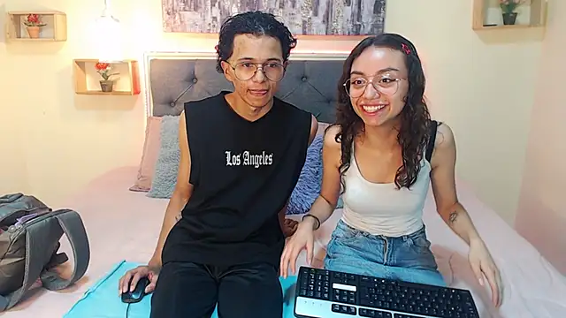 Snapshot of Lubli_thodez chatting on 04/25/26, 01:36 Lubli thodez online show from 04/25/26, 01:36