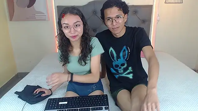 Snapshot of Lubli_thodez chatting on 05/04/26, 02:02 Lubli thodez online show from 05/04/26, 02:02