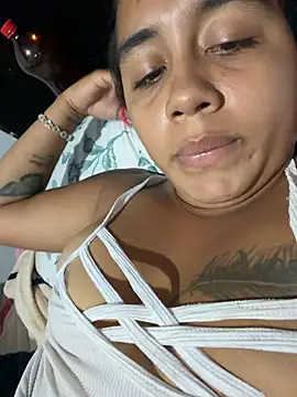 Vanessita123 online show from 05/09/26, 06:57