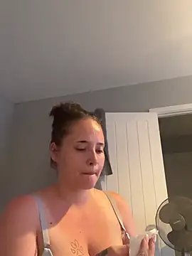 Poppylooloo online show from 07/05/26, 01:07