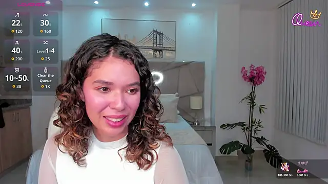 sienna luxor online show from 05/02/26, 06:57