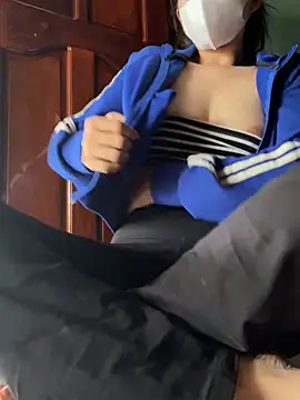 Joly-sweet online show from 04/22/26, 05:10