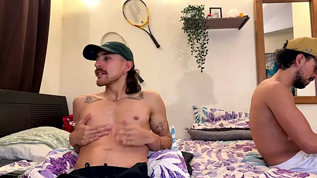 Aaron wheel online show from 05/08/26, 02:39