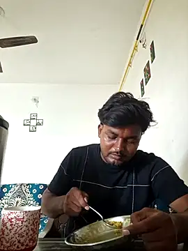 Snapshot of Gujju_here chatting on 05/06/26, 02:29 Gujju here online show from 05/06/26, 02:29
