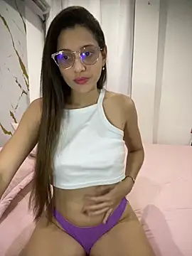 oriana sweet online show from 05/11/26, 06:27