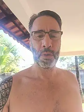 visualizechat online show from 05/18/26, 01:06