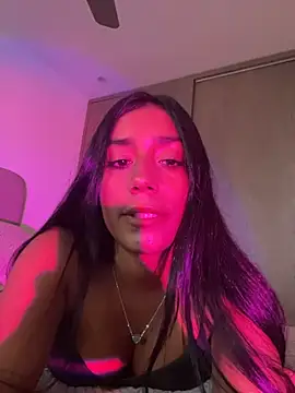 SaryJonex online show from 05/11/26, 03:18