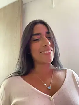 SaryJonex online show from 05/19/26, 03:29
