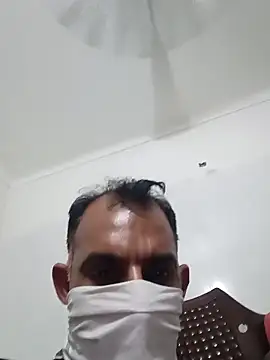 jiglu007 online show from 04/24/26, 05:37