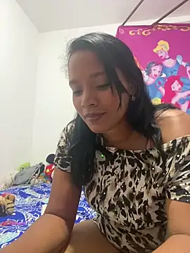 Snapshot of Stefany_03_ chatting on 05/09/26, 11:32 Stefany 03 online show from 05/09/26, 11:32
