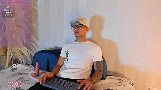 Alan Salazar online show from 06/12/26, 05:34