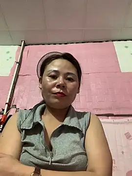Snapshot of Helen-baby chatting on 05/29/26, 05:05 Helen-baby online show from 05/29/26, 05:05