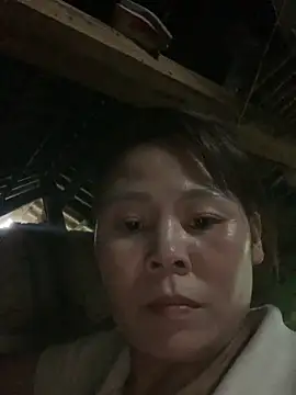Snapshot of Helen-baby chatting on 06/10/26, 01:06 Helen-baby online show from 06/10/26, 01:06