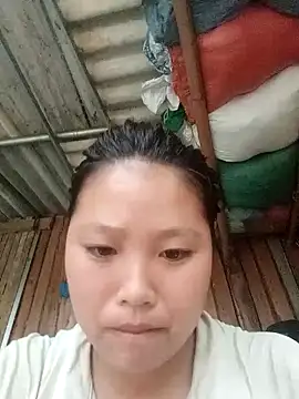 Baby-xinh online show from 05/18/26, 02:18
