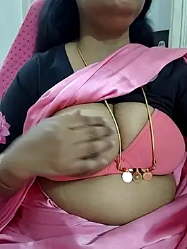 Snapshot of Nayana_456 chatting on 06/25/26, 10:09 Nayana 456 online show from 06/25/26, 10:09
