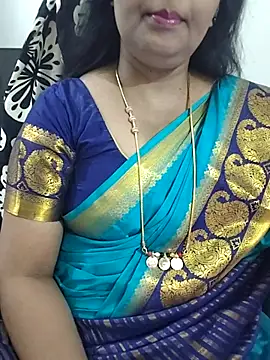 Snapshot of Nayana_456 chatting on 07/17/26, 12:23 Nayana 456 online show from 07/17/26, 12:23