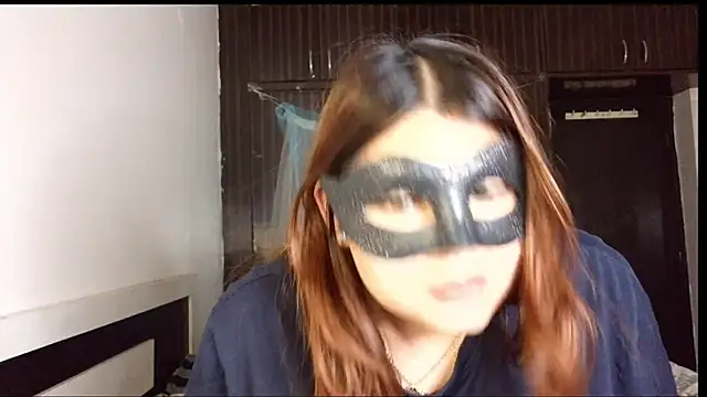 Noor Sahiba  online show from 04/27/26, 02:26