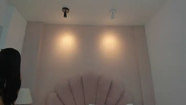 Snapshot of Chloe_Thomsoon_ chatting on 05/04/26, 07:54 Chloe Thomsoon online show from 05/04/26, 07:54