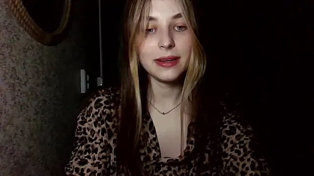 Touch And Run online show from 05/22/26, 07:52