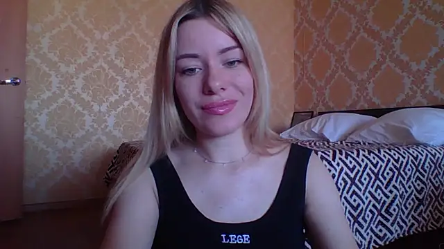 Snapshot of Softy_Aura_ chatting on 05/20/26, 09:26 Softy Aura online show from 05/20/26, 09:26