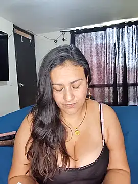 roxana sexy 2026 online show from 05/13/26, 05:21