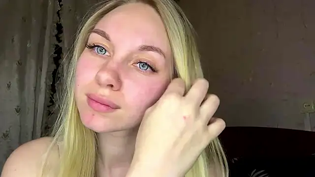 MaEmma online show from 04/23/26, 08:22