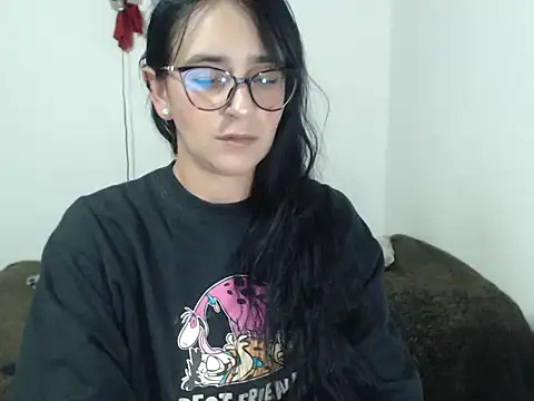 ASHLEYLOVE11 online show from 05/11/26, 01:50