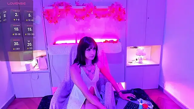 TomieDark  online show from 05/08/26, 03:56