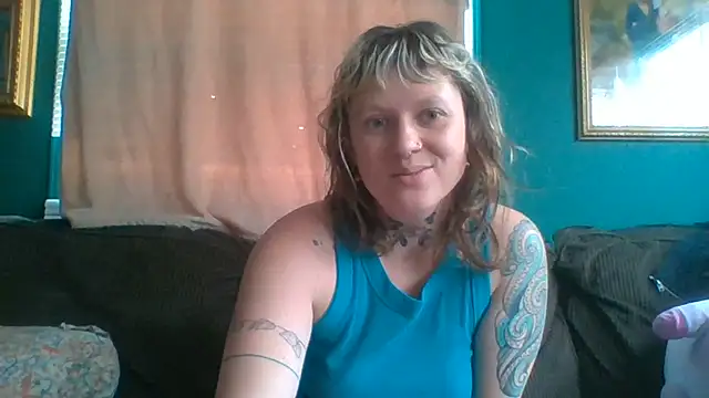 RosieSwitchBitch online show from 06/25/26, 04:55