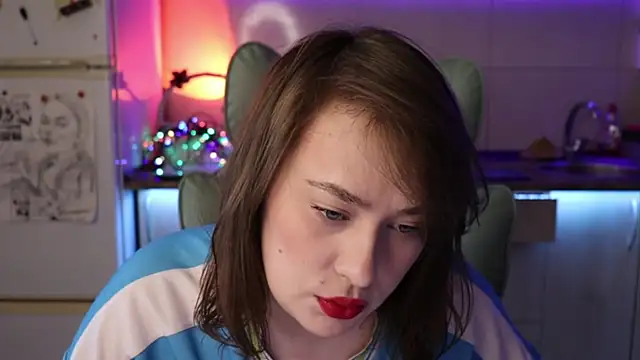 BettyRussian online show from 05/29/26, 02:48