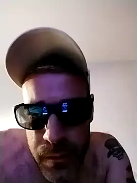 Genios101088 online show from 04/30/26, 01:45