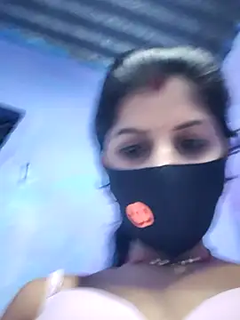 Snapshot of RUHI_1143 chatting on 07/07/26, 11:53 RUHI 1143 online show from 07/07/26, 11:53