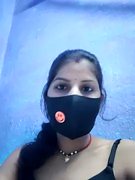 Snapshot of RUHI_1143 chatting on 07/22/26, 09:06 RUHI 1143 online show from 07/22/26, 09:06