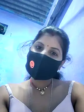 Snapshot of RUHI_1143 chatting on 07/25/26, 05:54 RUHI 1143 online show from 07/25/26, 05:54