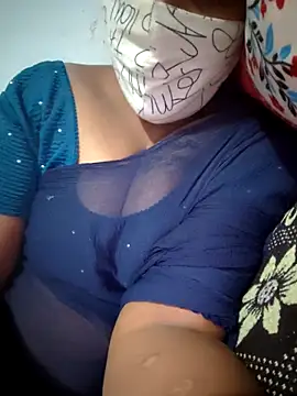 Tamil Hot HoneyBee online show from 06/05/26, 07:30