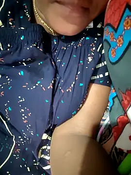 Tamil Hot HoneyBee online show from 07/09/26, 01:59