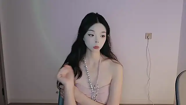 Zhizhi-99 online show from 06/03/26, 03:53