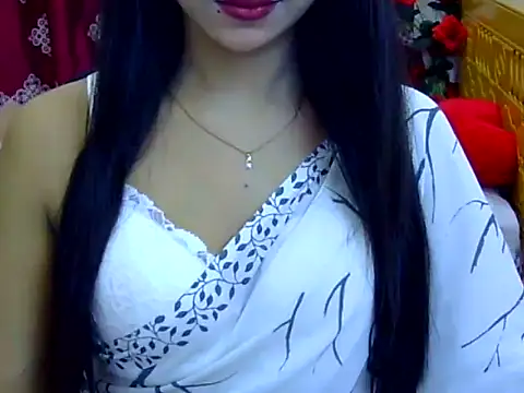 Alina Nur online show from 07/24/26, 08:07