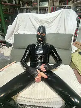 crazytranny online show from 05/07/26, 09:03