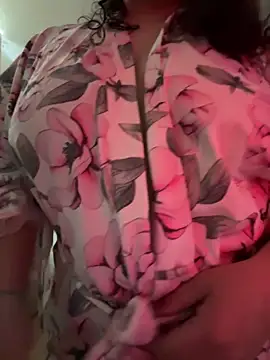 Miss Lolyne online show from 04/24/26, 06:43