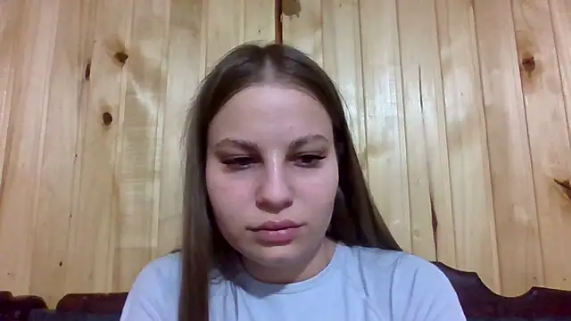  Linsyy ee  online show from 05/07/26, 07:52