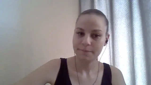  Linsyy ee  online show from 05/22/26, 10:32