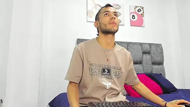 MaxPower003 online show from 06/09/26, 12:11