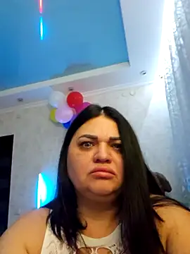 -CUTE-EVVIL- online show from 04/25/26, 07:33