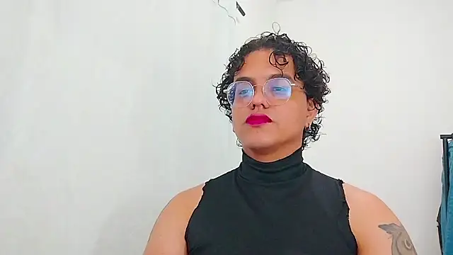 Snapshot of Diane_exotic chatting on 04/26/26, 12:19 Diane exotic online show from 04/26/26, 12:19