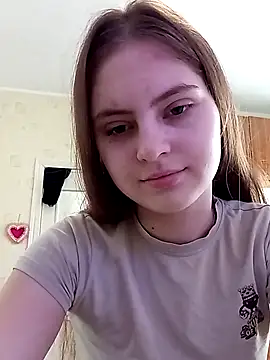 Snapshot of Miss-Venom chatting on 05/17/26, 11:50 Miss-Venom online show from 05/17/26, 11:50