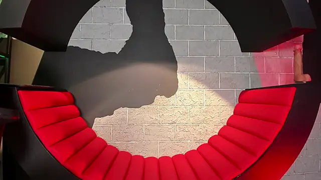 CrisGil online show from 04/27/26, 09:24