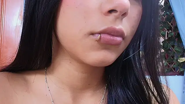 Sofia Browm online show from 06/24/26, 07:35