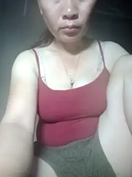 Lella 01 online show from 06/10/26, 11:57