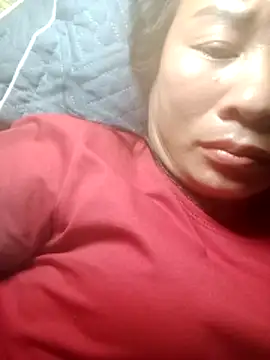 Lella 01 online show from 06/11/26, 10:19